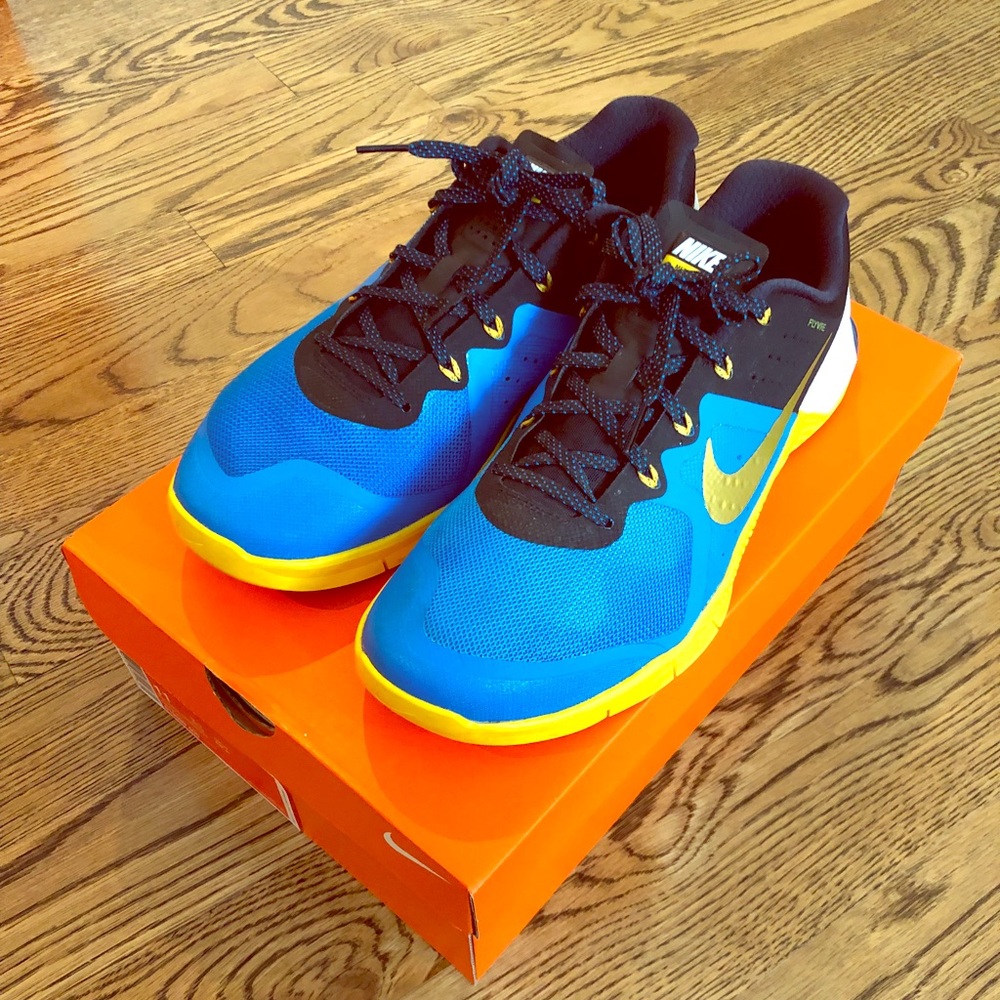 Nike Metcon 2 Cross Trainers